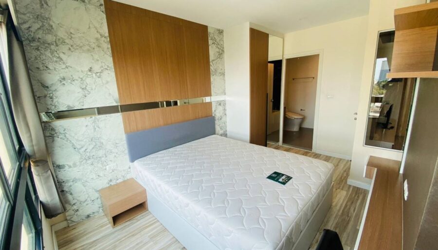 ขายคอนโดใจกลางศรีราชา พลัสคอนโด ชั้น 9 วิวทะเล(พร้อมผู้เช่า) เฟอร์ครบพร้อมอยู่ ส่วนกลางแน่น Line 0848212893