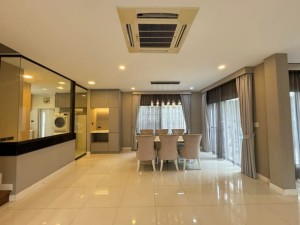 ขายบ้านเดี่ยวหรูย่านสุขาภิบาล5 บ้านเดี่ยวหรูออเงิน ฟรี เฟอร์นิเจอร์ ครัวบิ้วท์อิน,ขายพร้อมผู้เช่า เจ้าของขายเอง