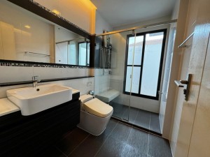 ขายบ้านเดี่ยวหรูย่านสุขาภิบาล5 บ้านเดี่ยวหรูออเงิน ฟรี เฟอร์นิเจอร์ ครัวบิ้วท์อิน,ขายพร้อมผู้เช่า เจ้าของขายเอง