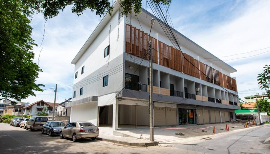 ขายทาวน์โฮม 3ชั้น ประชาอุทิศ83 ทุ่งครุ ค้าขาย อยู่อาศัย ใกล้แหล่งชุมชน ใกล้ถนนใหญ่ โทร 0999152385