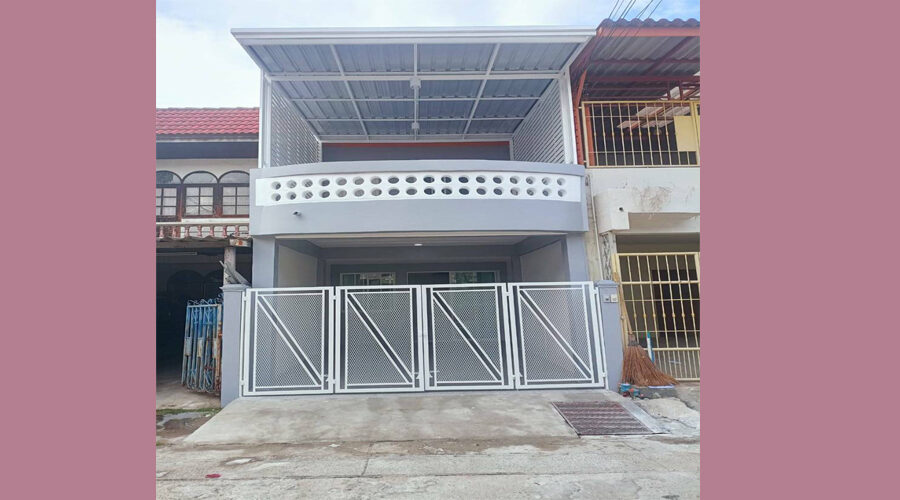 ขาย ทาวน์เฮ้าส์ บ้านมือสองบางบัวทองสวยพร้อมอยุ่ ขายบ้านหมู่บ้านหงส์ประยูร1บางบัวทอง กู้ได้เต็มเครดิต ราคาถูกกู้ได้สูง มือสองตกแต่งใหม่ทั้งหลังนนทบุรีกู้ได้เต็ม