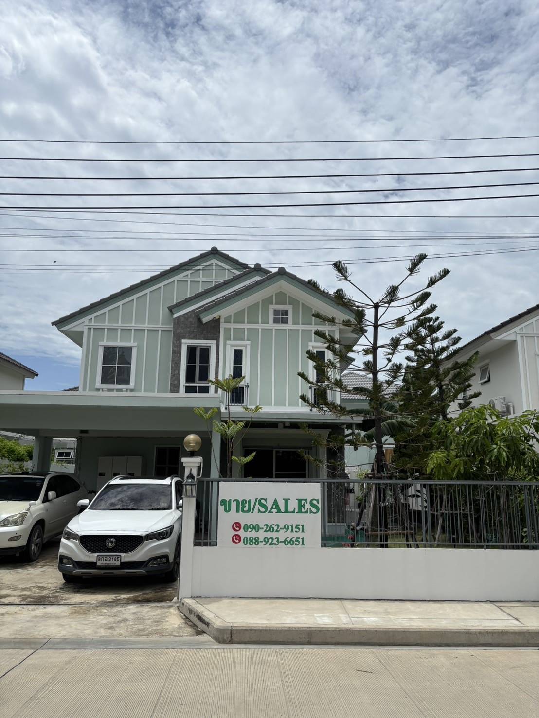 ขายบ้านเดี่ยว 2 ชั้น หมู่บ้านวิลลาจิโอ้ 2 ศรีนครินท์-บางนา อยู่ใกล้เมกาบางนา ทางด่วน โทร 090-262-9151