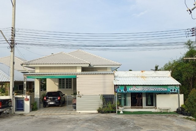 ขายบ้านเดี่ยวหมู่บ้านณัฐรียา 61 ตรว.พร้อมร้านค้า อ.เมืองเพชรบุรี