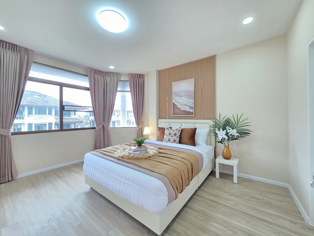 SF117 ขายศรีวรา การ์เด้น คอนโดมิเนียม 3 ย้ำห้องมุม พื้นใช้สอย 77