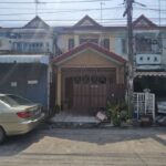 ขายทาวน์เฮ้าส์ 2 ชั้น 16 วา2 ห้องนอน 2 ห้องน้ำเค.ซี. รามอินทรา 1