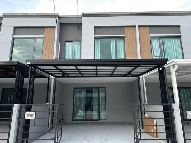ปล่อยเช่าบ้านใหม่โครงการ Pleno สุขุมวิท-บางนา 2