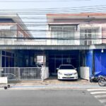 ทาวน์เฮ้าส์ 2 ชั้น หมู่บ้าน รัตนาธิเบศร์ ถนนเมน ติด MRT ตลาดบางให