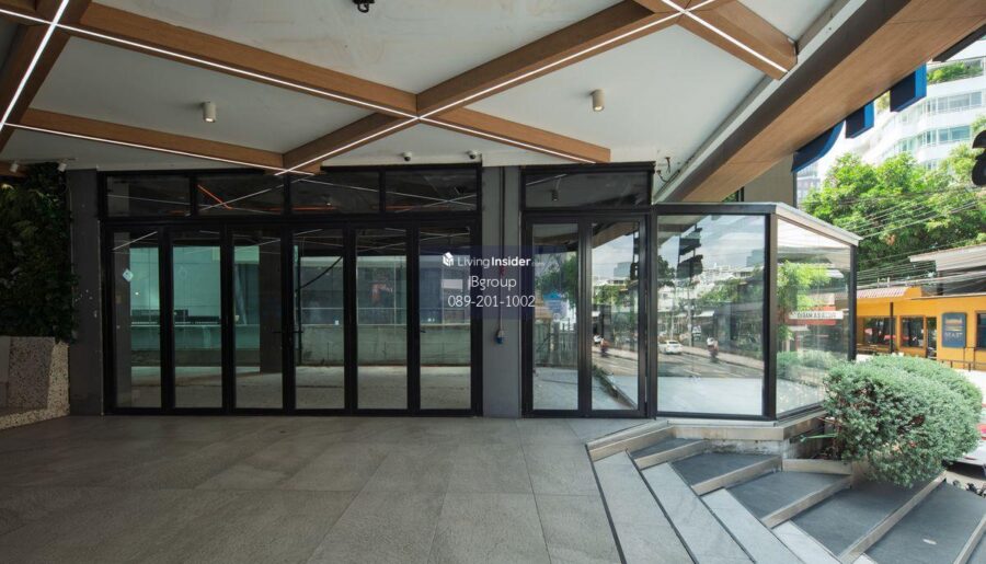 ให้เช่า “Rare Item! พื้นที่ติดถนน ทองหล่อ 10 พร้อมเปิด 24 ชม.”