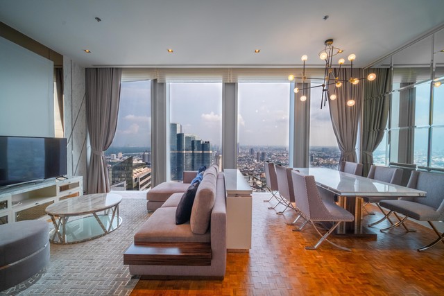 The Ritz – Carlton Residences at MahaNakhon