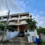 ให้เช่า ทาวน์เฮ้าส์ 3ชั้น พร้อมชั้นลอย ซอยสุขุมวิท 99 BTS บางจาก