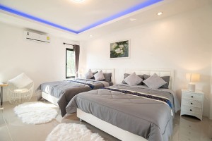 บ้านเดี่ยว ให้เช่า ลงทุนทำพูลวิลล่าเช่ารายวัน ขายพูลวิลล่าพัทยา ทำธุรกิจพูลวิลล่ารายวันได้ เหมาะสำหรับครอบครัว หลังมุมรีโนเวทใหม่