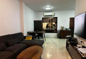 ทาวน์โฮม ขาย ราคาถูก กู้ได้เกิน กู้ได้เต็ม ขายบ้านราคาถูก ใกล้รพ.ธรรมศาสตร์